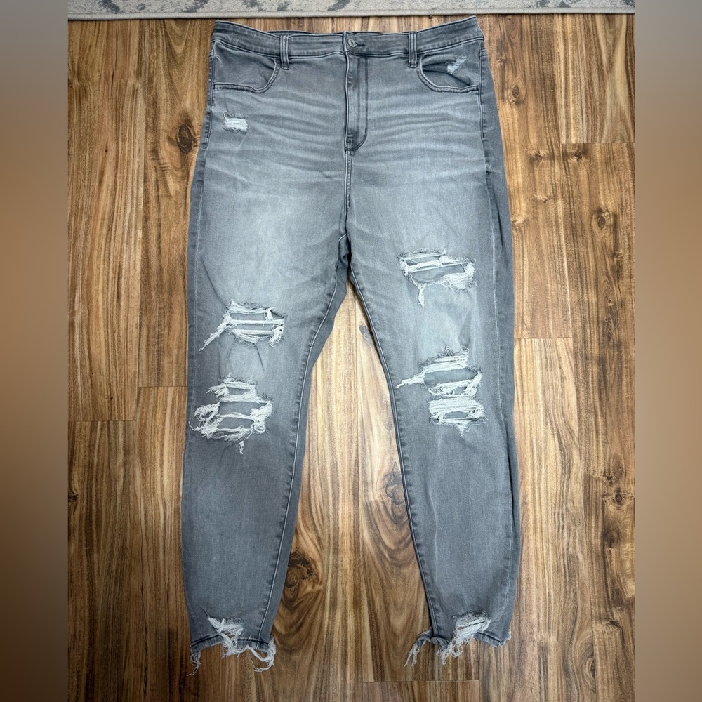American Eagle Outfitters Distressed Gray Skinny Jeans